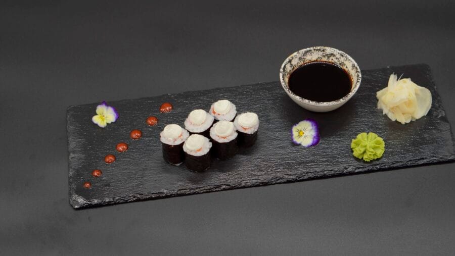 Sake Cheese Maki