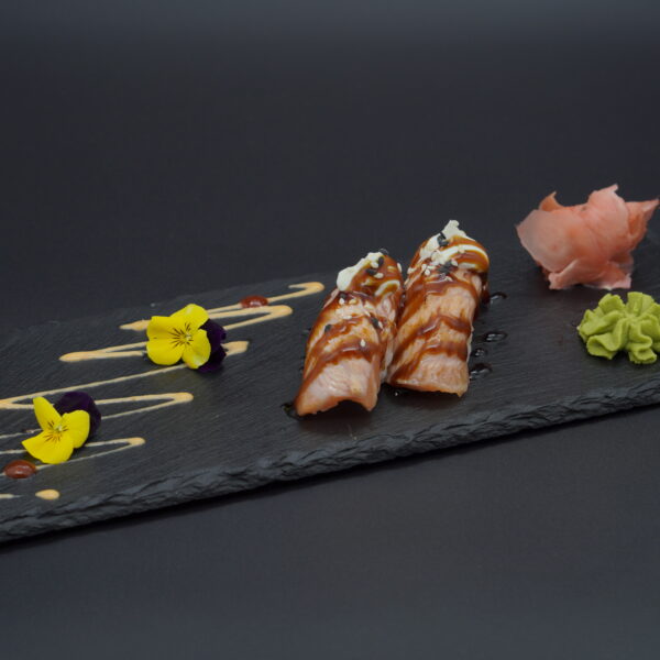 Sake Nigiri Flambat